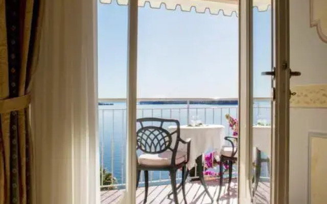 Villa Florida & Suite Apartments