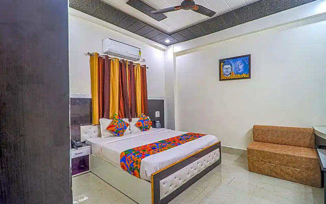 FabHotel Shree Hare Krishna