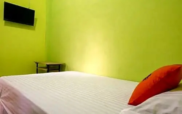 KoolKost Female Syariah near ISI Solo - Minimum Stay 3 Nights
