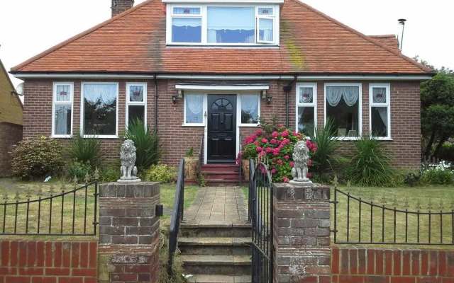 Nest Guesthouse