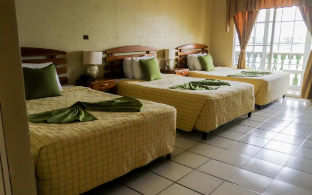 Hotel Petén
