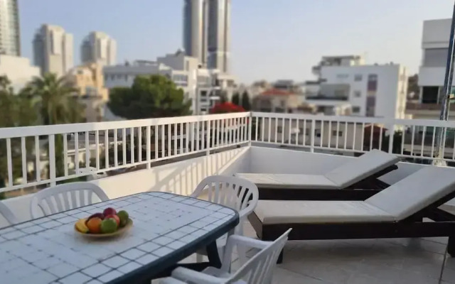 83 Lim2 - Stay Naturaleza Penthouse