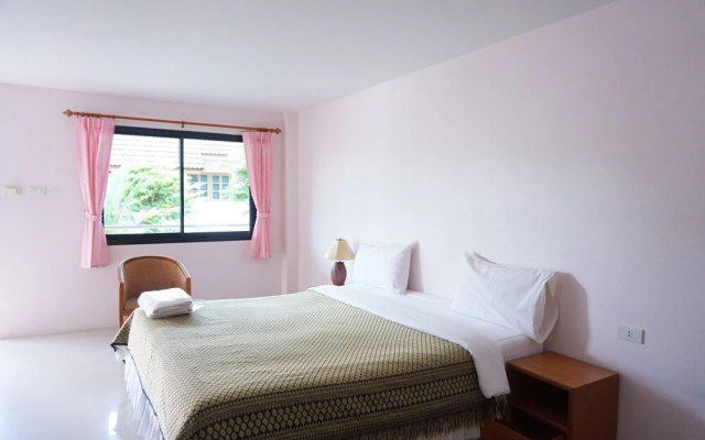 Siriporn Resort