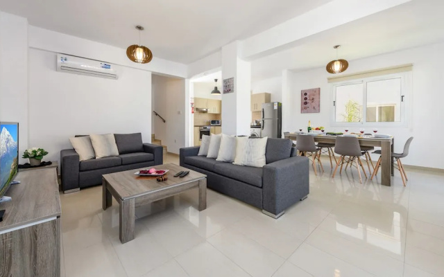 Nissini Villa 8