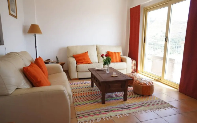 La Alcazaba - 3 bed apt With Communal Pool