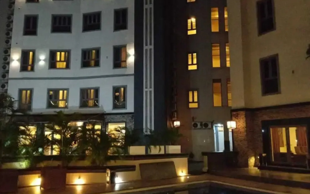 Mulligan Hotel