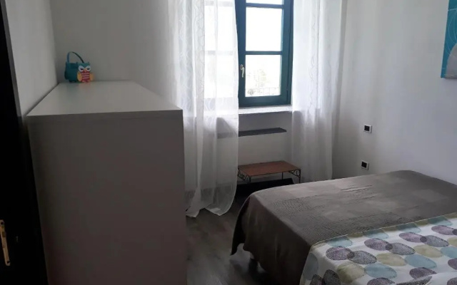 Campione Giulia Exclusive Lakefront apartment by Gardadomusmea