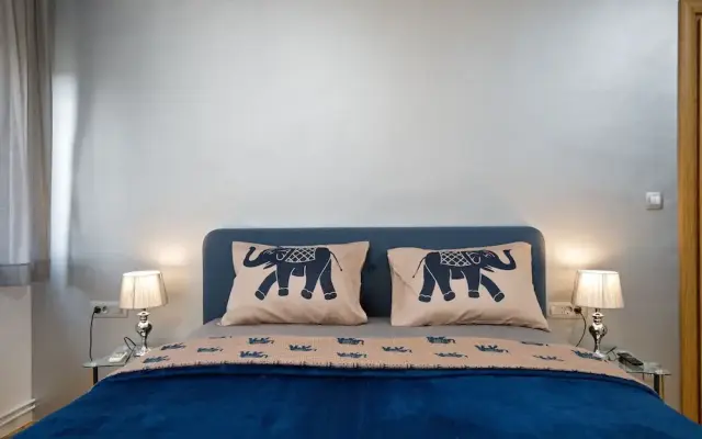 Luxury beach apartment private parking