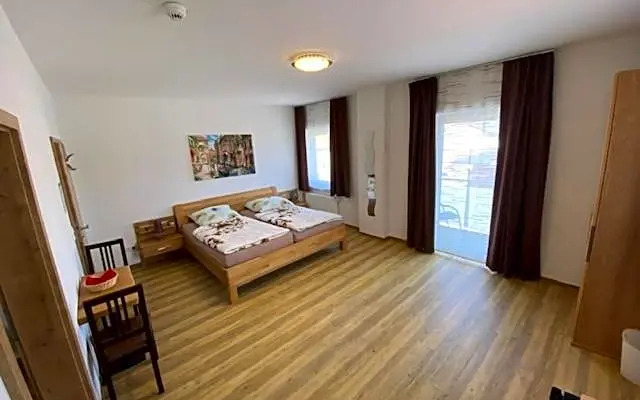 Hotel 4 Mori