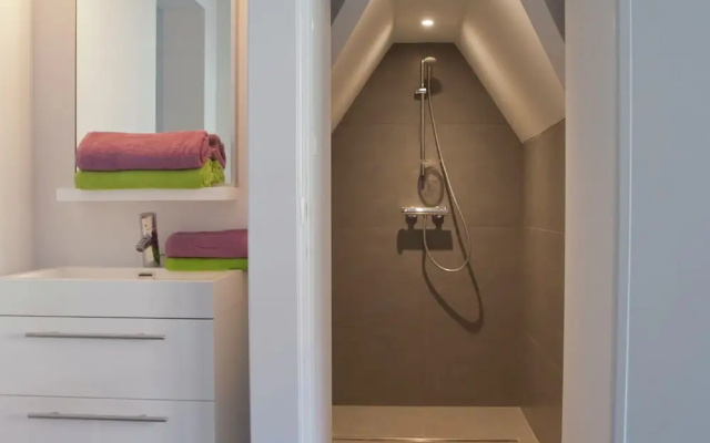 Fabulous Luxury Villa With Spacious Garden in Nieuwpoort