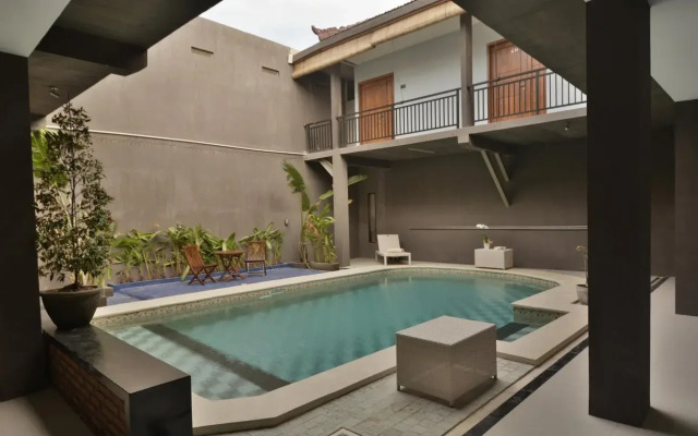 Bali 4 Stay Seminyak