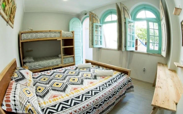 Kali Vice Surf Villa