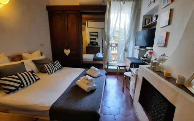 Campo De Fiori - Casa Pettinari 78
