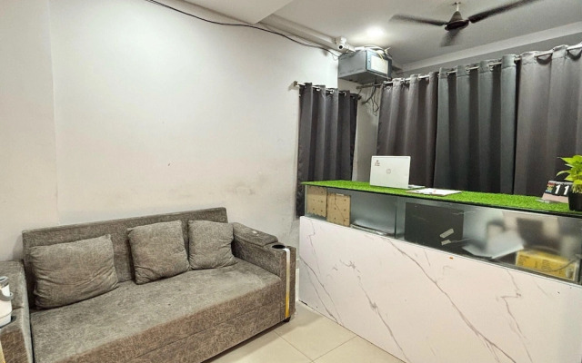 Hotel O Madhapur - Borabanda