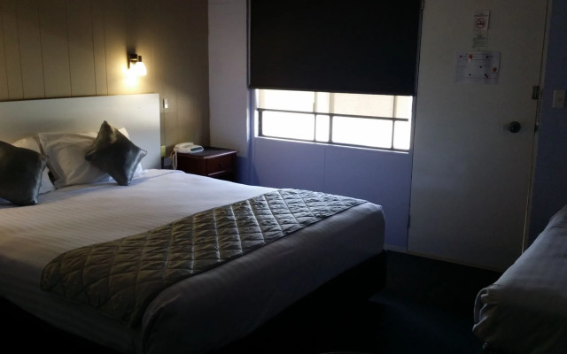 Bidgee Motor Inn