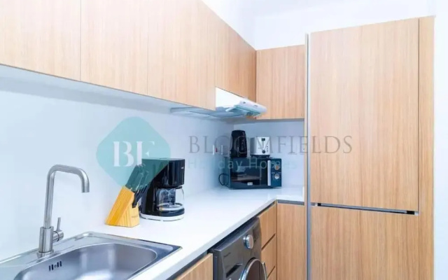 -Bloomfields Modern 1BR in Oasis Masd