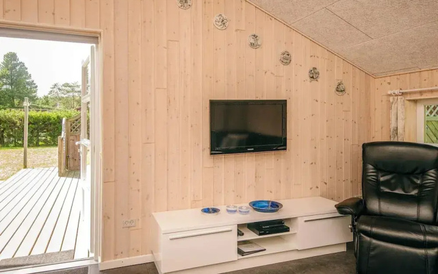 Entising Holiday Home in Jutland near Sea