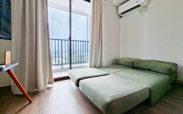 Homey And Minimalist Studio Apartment At Anwa Residence