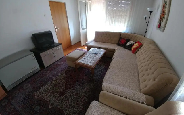 Apartments Domaćinstvo Nikolić