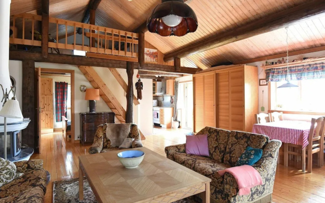 9 Person Holiday Home in Brålanda