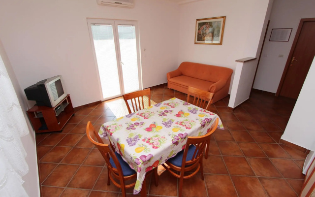 Apartments Elida