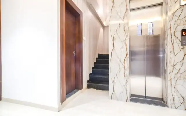 Fabhotel Awadhvue