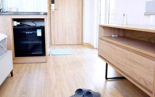 Lynh House Hoang Quoc Viet Hanoi