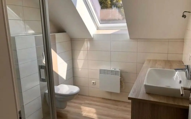 A gem of a Modern Retreat