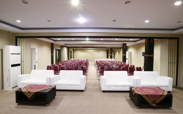 Tembok Batu Residence