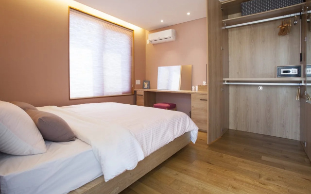 PuzzleStay House