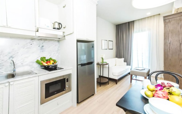 Отель Dlux Condo Chalong By Favstay