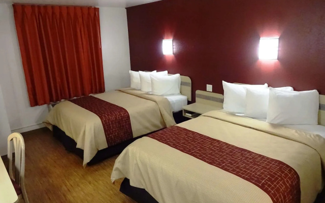 Seasons Inn Traverse City