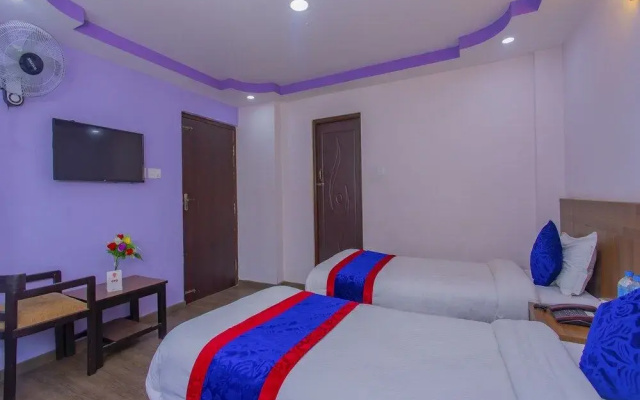 Oyo 306 Hotel Maheshwor