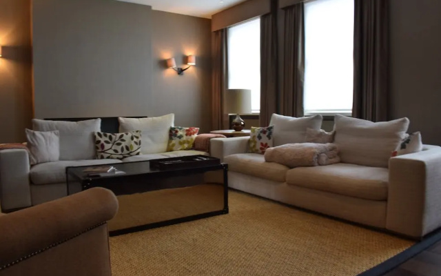 Knightsbridge 3 Bedroom House With Balcony