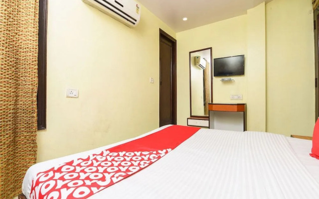 OYO 15835 Hotel City Palace