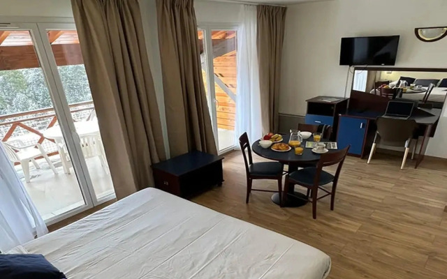 4-persons Studio With Balcony