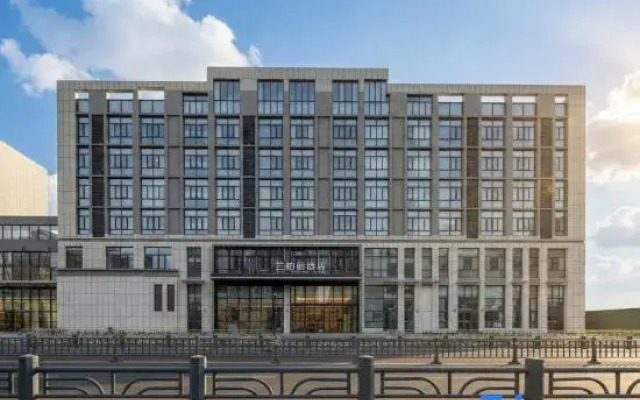 The  Lanberly  Hotel