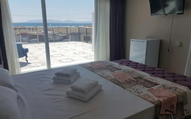 Midilli Otel Sarimsakli