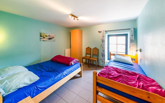 Modern Cottage in Rochefort with Private Garden
