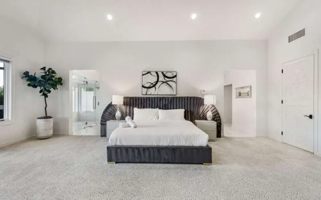 Anzio - Contemporary Bel Air Estate With Endless Amenities