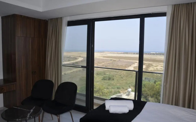Crown Salamis Hotel