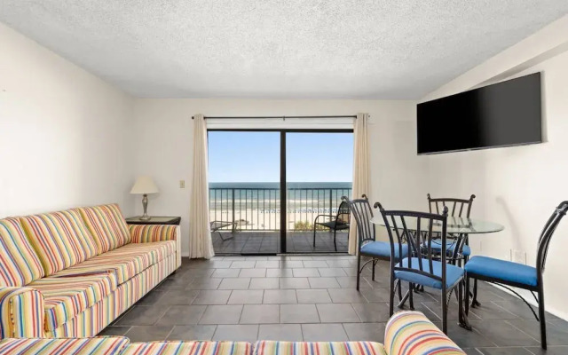 The Summit Unit 512