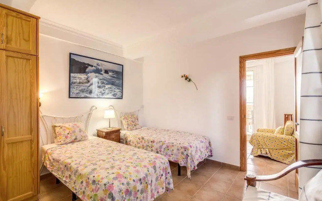 Granada I