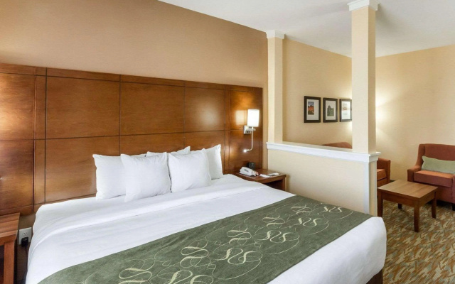 Comfort Suites Cotulla near I-35