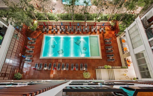 Отель ibis Pattaya Таиланд, Паттайя - 2 отзыва об отеле, цены и фото номеров - забронировать отель ibis Pattaya онлайн вид на фасад