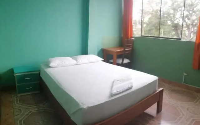 Plaza Jungle Hostel