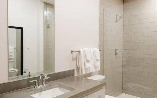 Sonder By Marriott Bonvoy The Gallier Apartments Cbd