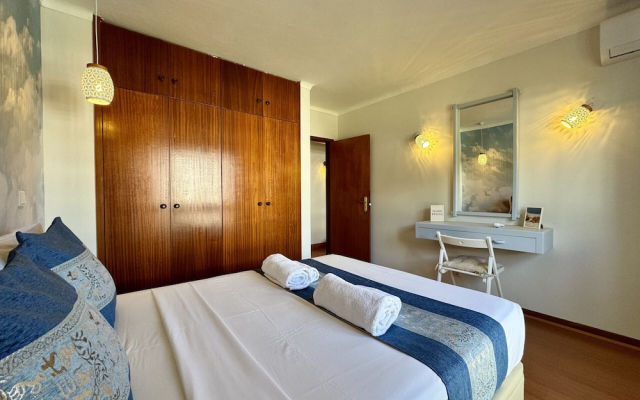 Vilamoura Charming 2 With Pool by Homing