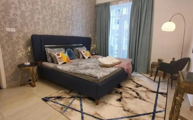 Luxurious Apartment Near Dubai Downtown, UAE