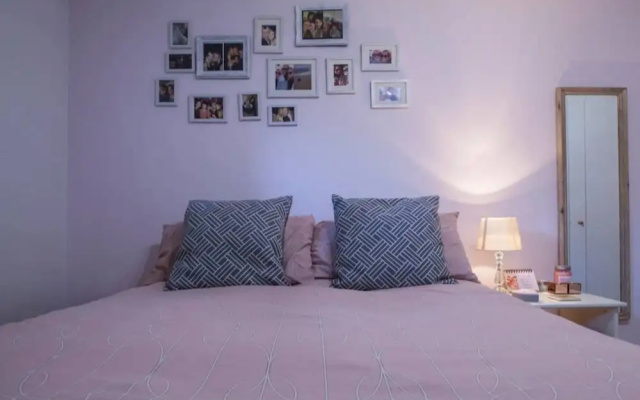 Spacious 2BR Modern Flat in London